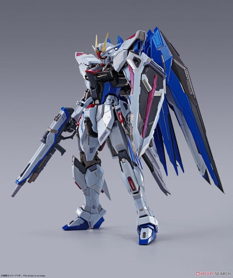 Metal Build Gundam Freedom Concept 2.0