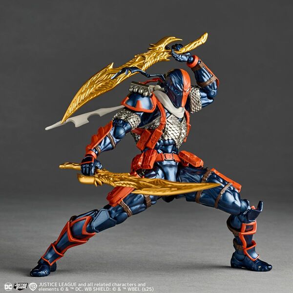 Kaiyodo Revoltech Amazing Yamaguchi Deathstroke (BONUS)