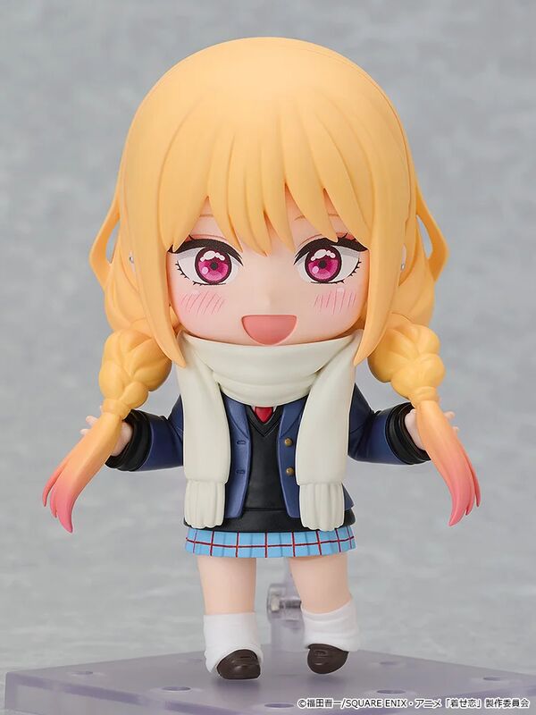 Nendoroid 3095 Marin Kitagawa: Winter Uniform Ver.