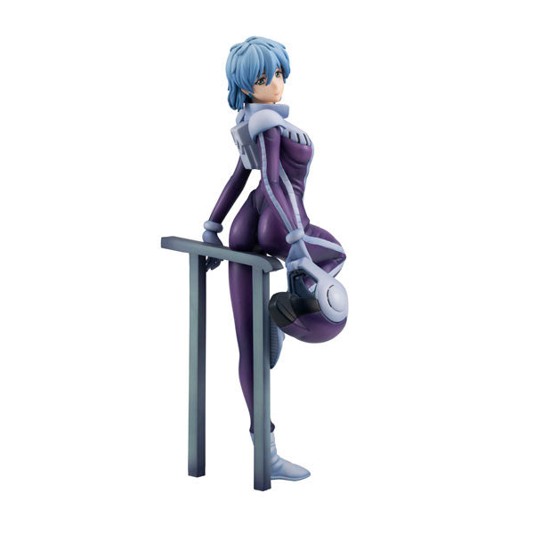Megahouse GGG Series Mobile Suit Gundam The 08th MS Team Aina Sahalim Snow Night Ver. Complete Figure