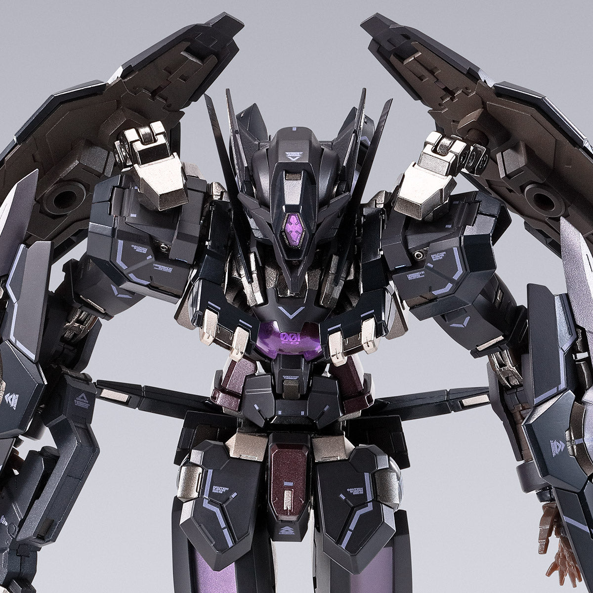 METAL BUILD GUNDAM ASTRAEA TYPE-X FINSTERNIS