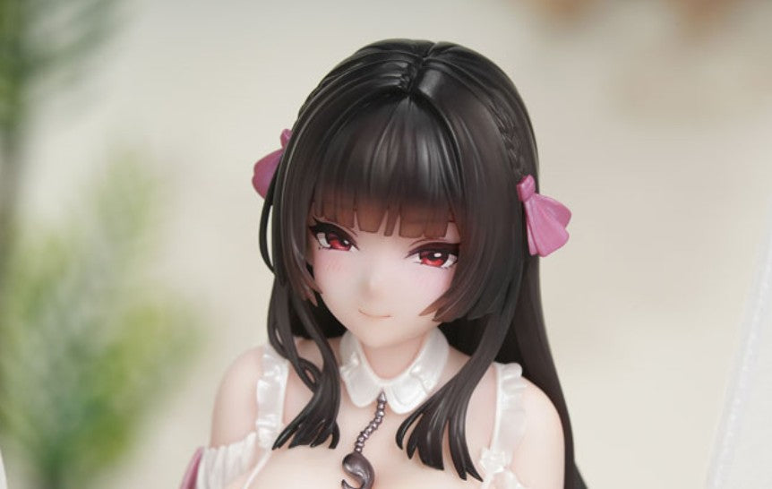 Myethos Gift+ Azur Lane: Trinidad Trapper in the Changing Room Ver. 1/8