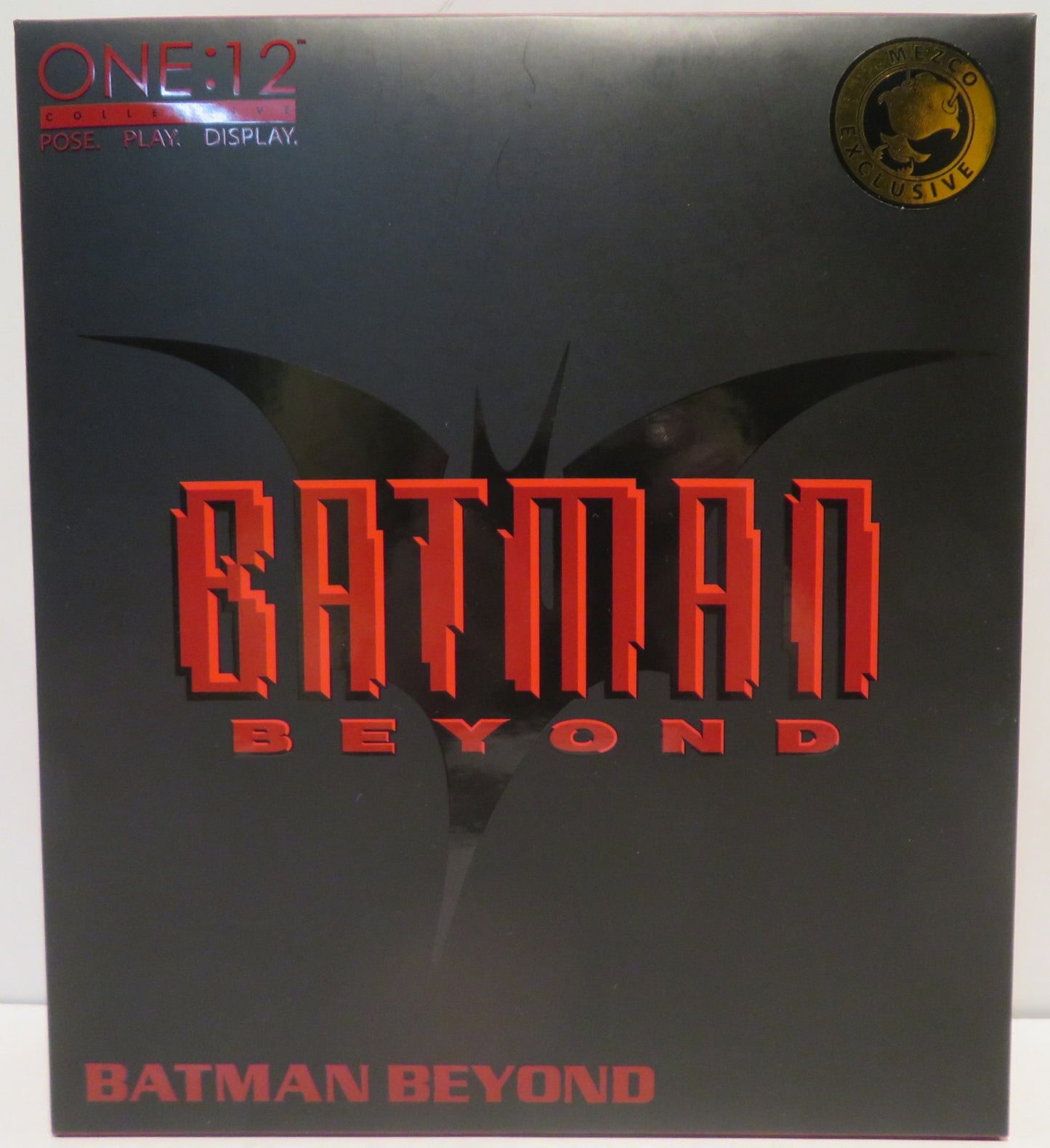 Mezco Toyz Batman Beyond