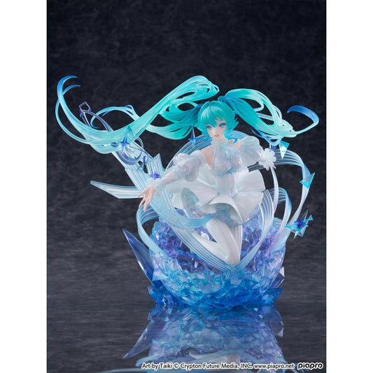 CyberZ Hatsune Miku -Crystal Dress Ver.-　1/7 Scale Figure