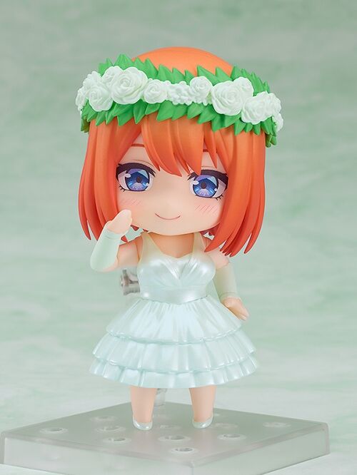 Nendoroid 2405 Yotsuba Nakano Wedding Dress Ver