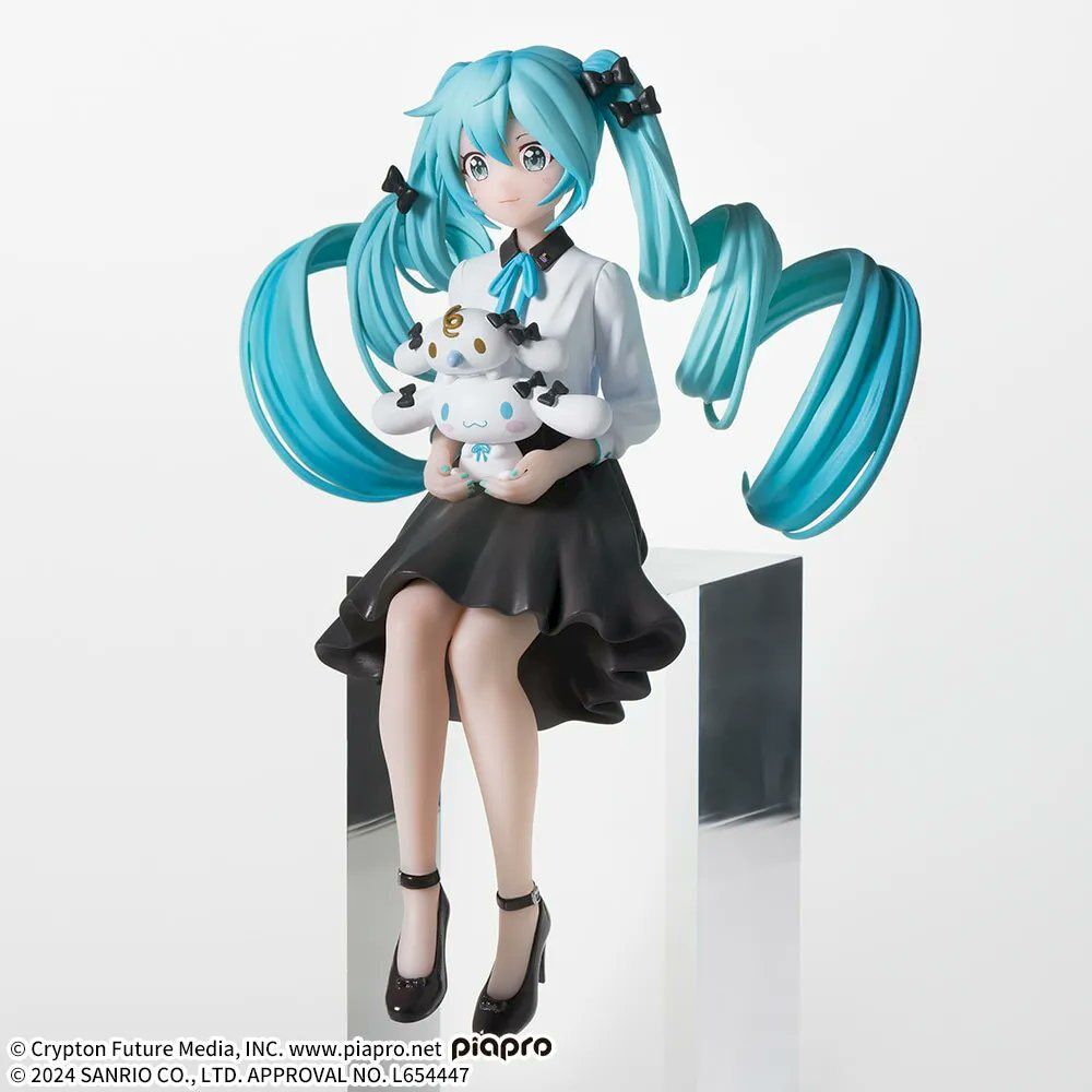 Sega Premium Chokonose Cinnamoroll Hatsune Miku x Cinnamoroll