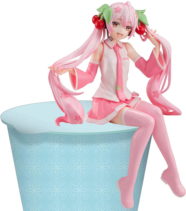Furyu Vocaloid Noodle Stopper Figure Sakura Miku