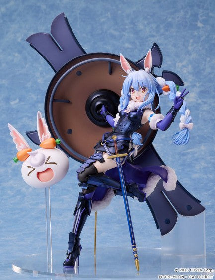Aniplex Usada Pekora x Mash Kyrielight 1/7 Collaboration Figure