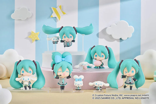 Good smile Company Trading Figure Hatsune Miku x Cinnamoroll (Set of 5)