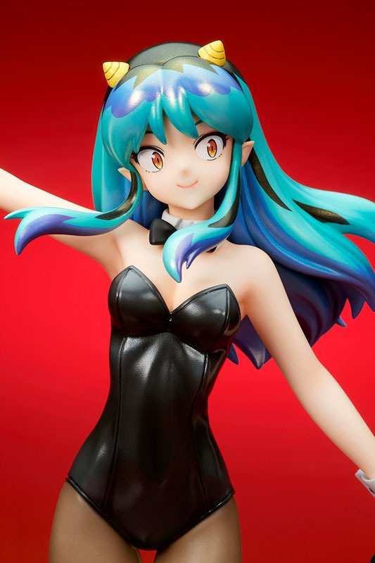 ques Q Urusei Yatsura Lum Bunny Girl Style 1/7 Complete Figure