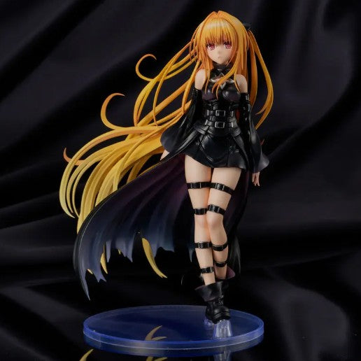Union Creative To Love-Ru Darkness Golden Darkness Black Trance ver. Complete Figure