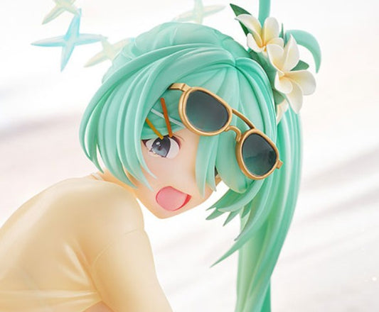 Phat Blue Archive Hiyori (Swimsuit): Memorial Lobby Ver. 1/6 Complete Figure