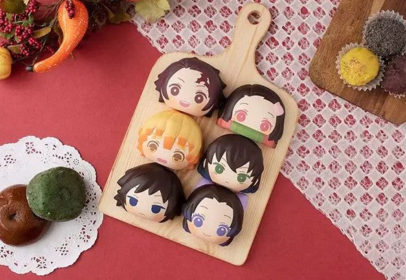 Fuka-Fuka Squeeze Bread Demon Slayer: Kimetsu no Yaiba: 1Box (6pcs)
