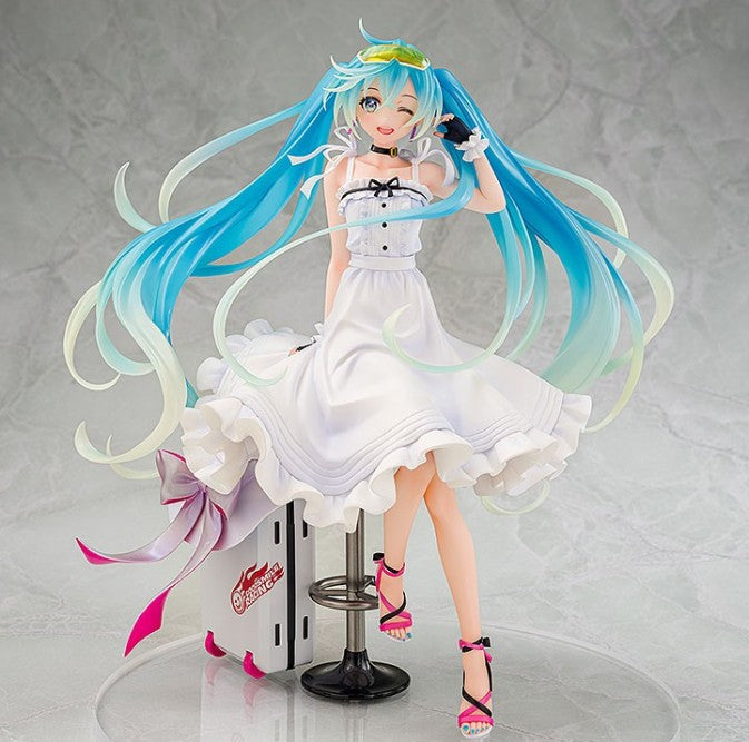 Wonderful Works 1/7 Scale Racing Miku 2021 Vacation Style Ver.