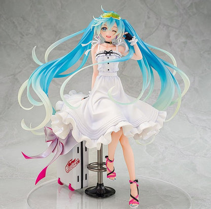 Wonderful Works 1/7 Scale Racing Miku 2021 Vacation Style Ver.