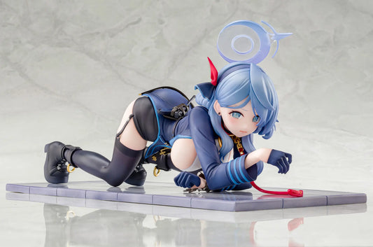 AmiAmi Blue Archive Ako Memorial Lobby ver. 1/7 Complete Figure