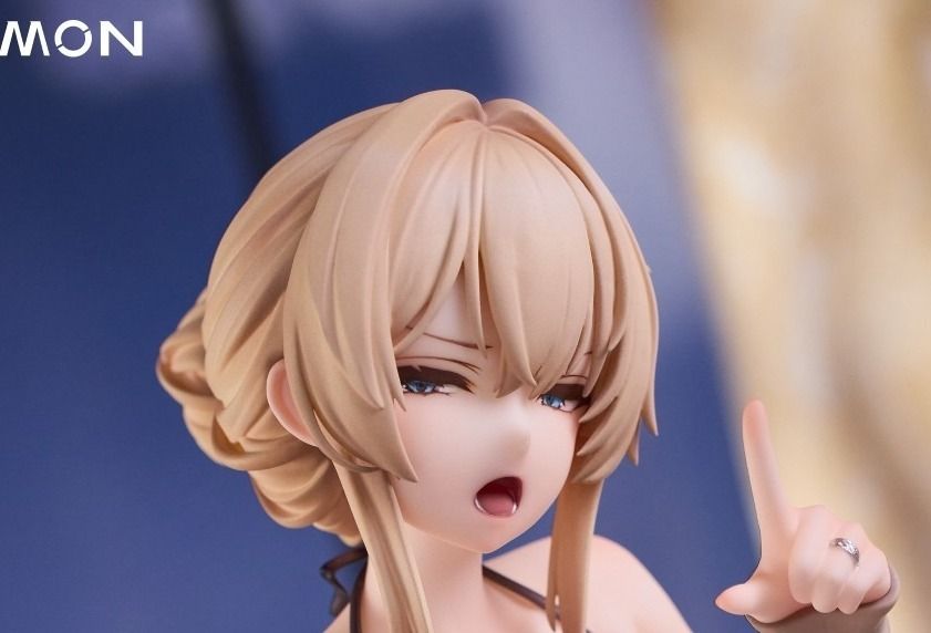(BONUS) Figmon Original Character Erin 1/6 Scale Figure