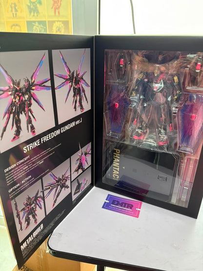 METAL BUILD "PHANTACI STRIKE FREEDOM GUNDAM ver.J"