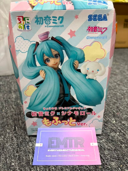 Box Damage Sega Hatsune Miku x Cinnamoroll "Fluffy Ver." Chokonose Figure