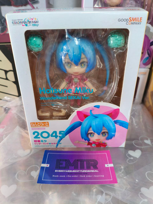 Nendoroid 2045 Hatsune Miku: Wonderland SEKAI Ver.