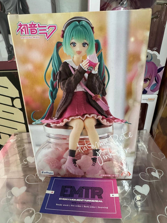 Furyu Hatsune Miku Noodle Stopper Figure Autumn Date Pink ver