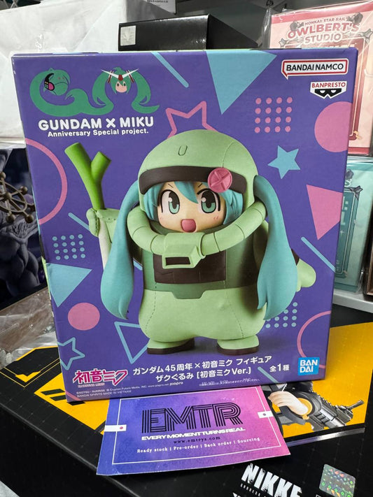 Banpresto Mobile Suit Gundam 45th Anniversary Hatsune Miku (Zaku Costume Ver.) Figure