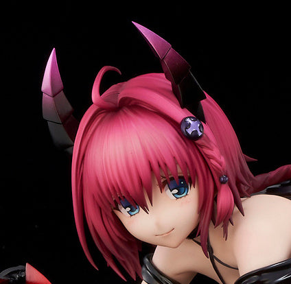 Union Creative To Love-Ru Darkness Mea Kurosaki Darkness ver. 1/6 Complete Figure
