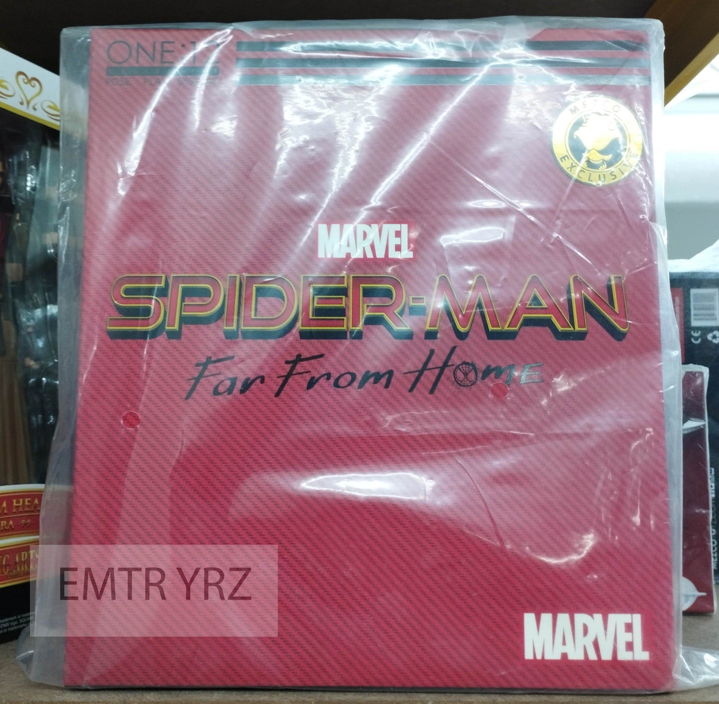 Mezco Toyz Far From Home Spiderman Upgrade Suit Exclusive